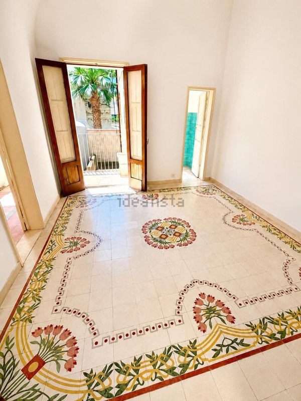 casa indipendente in vendita a Trapani in zona Centro Città