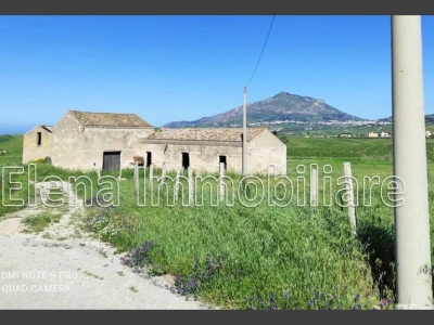 locale commerciale in vendita a Valderice