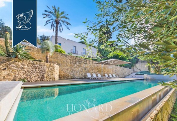 casa indipendente in vendita a Valderice