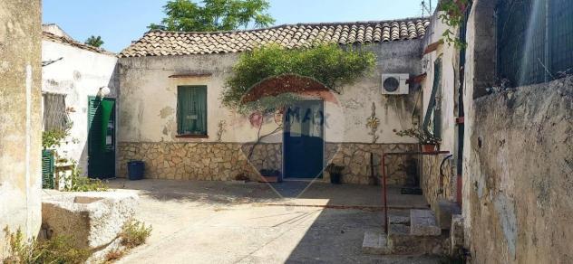 casa indipendente in vendita a Valderice