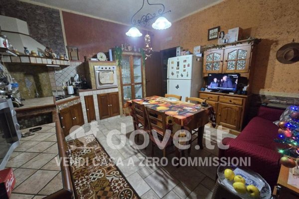 casa indipendente in vendita a Valderice
