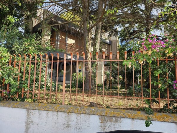 casa indipendente in vendita a Valderice
