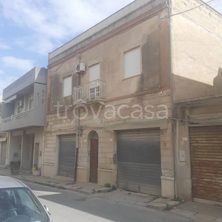 casa indipendente in vendita a Valderice