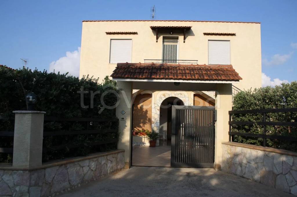 casa indipendente in vendita a Valderice