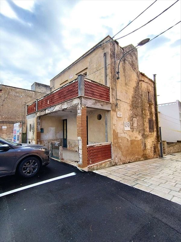 casa indipendente in vendita a Valderice