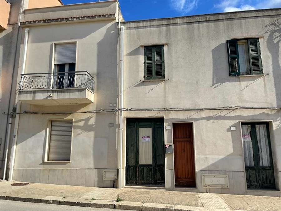 casa indipendente in vendita a Valderice