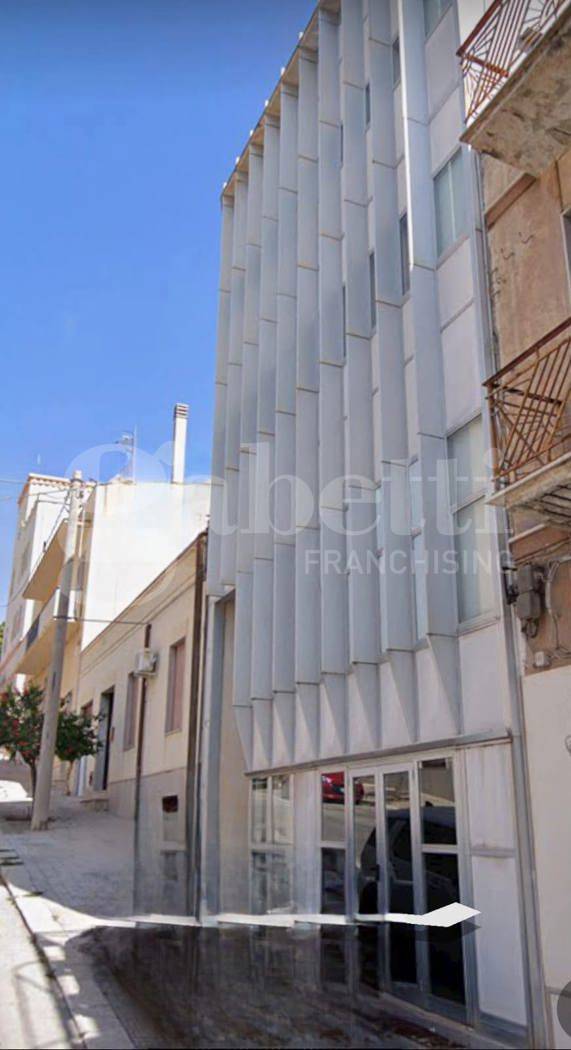 intera palazzina in vendita a Valderice