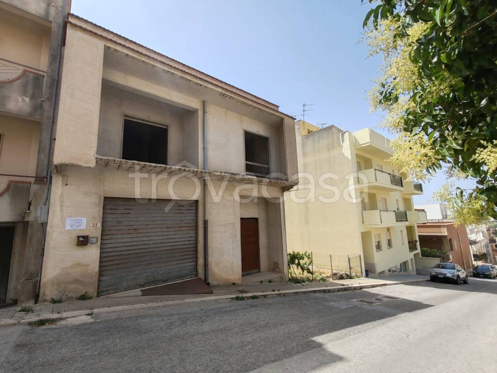 casa indipendente in vendita a Valderice
