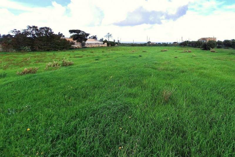 terreno edificabile in vendita a Valderice in zona Sant'Andrea