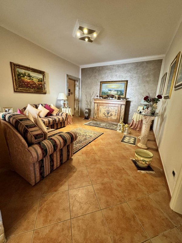 appartamento in vendita a Valderice in zona Crocevie