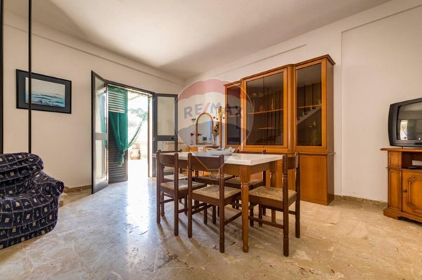 casa indipendente in vendita a Valderice