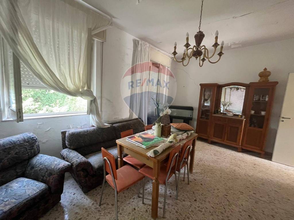 casa indipendente in vendita a Valderice in zona Crocevie