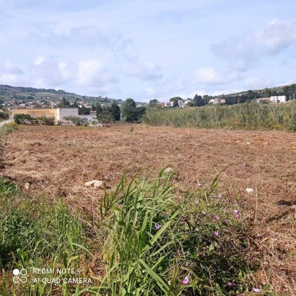 terreno edificabile in vendita a Valderice in zona Crocci