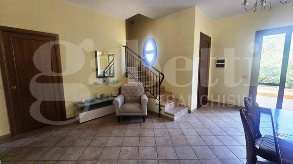 casa indipendente in vendita a Valderice