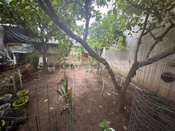 casa indipendente in vendita a Valderice