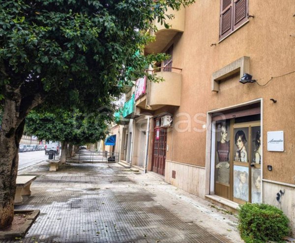 negozio in vendita a Valderice