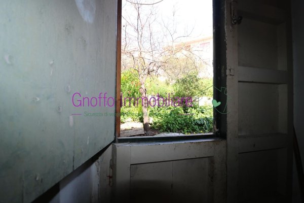 casa indipendente in vendita a Valderice