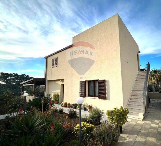 casa indipendente in vendita a Valderice in zona Sant'Andrea