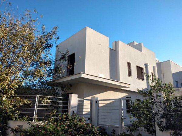 casa indipendente in vendita a Valderice