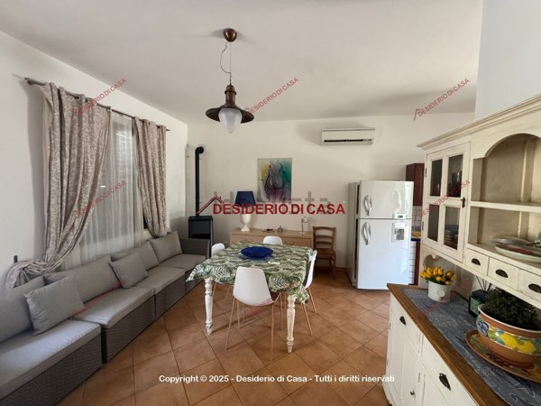 casa indipendente in vendita a Valderice