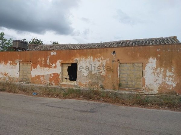 quadrivano in vendita a Valderice