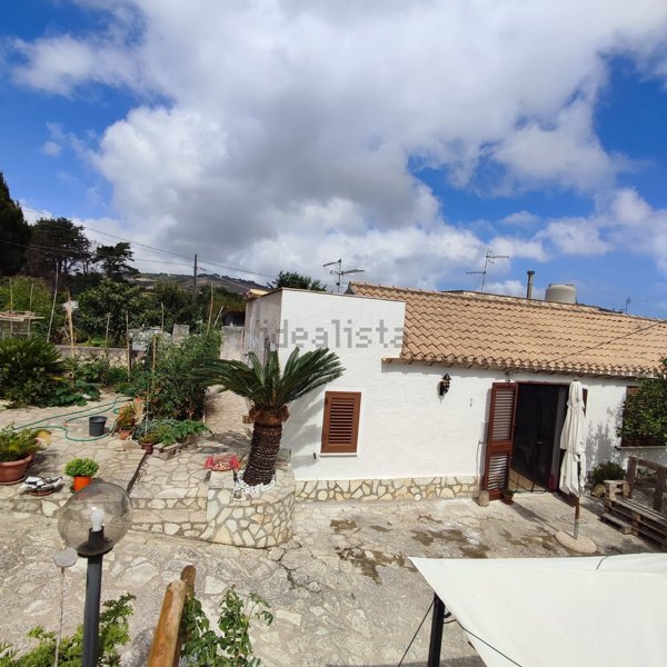 pentavano in vendita a Valderice