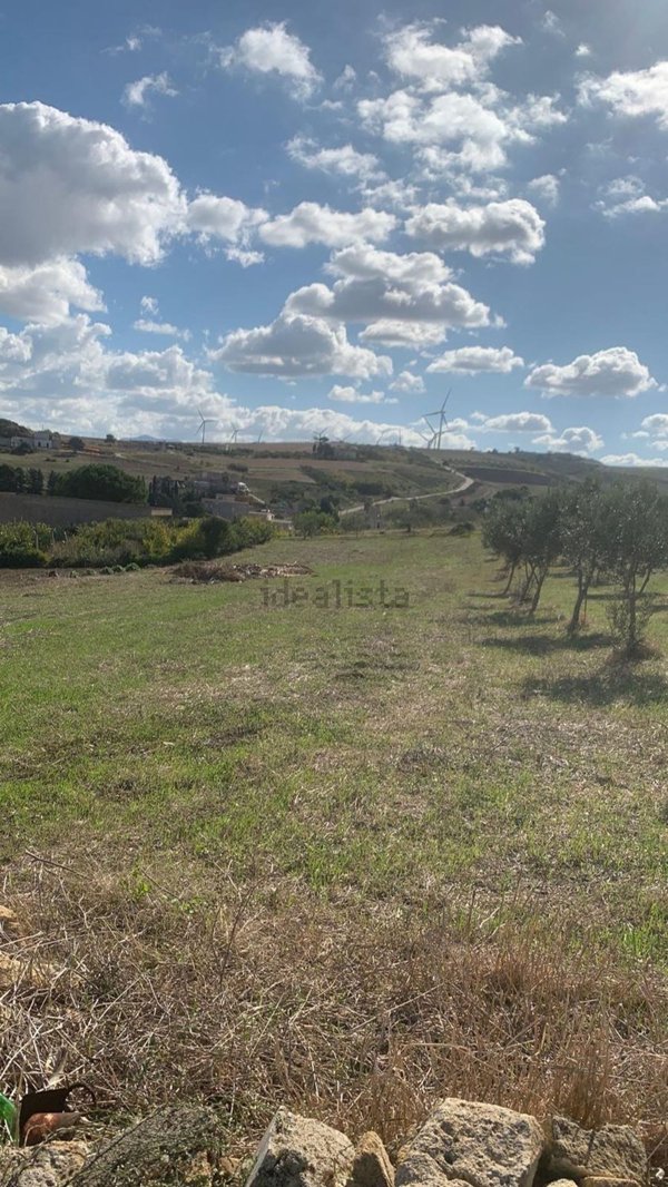 casa indipendente in vendita a Valderice in zona Crocevie