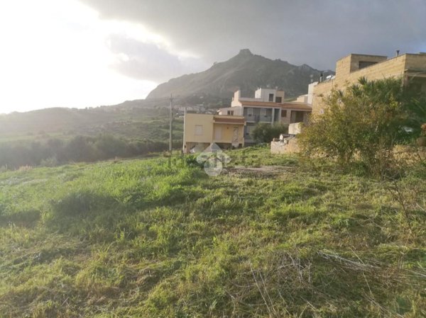 ufficio in vendita a Valderice