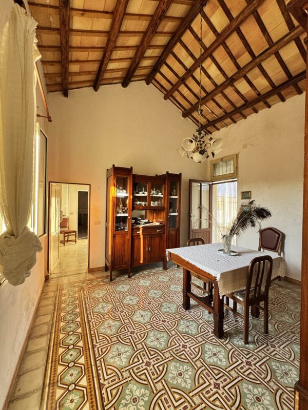 casa indipendente in vendita a Valderice in zona Crocci