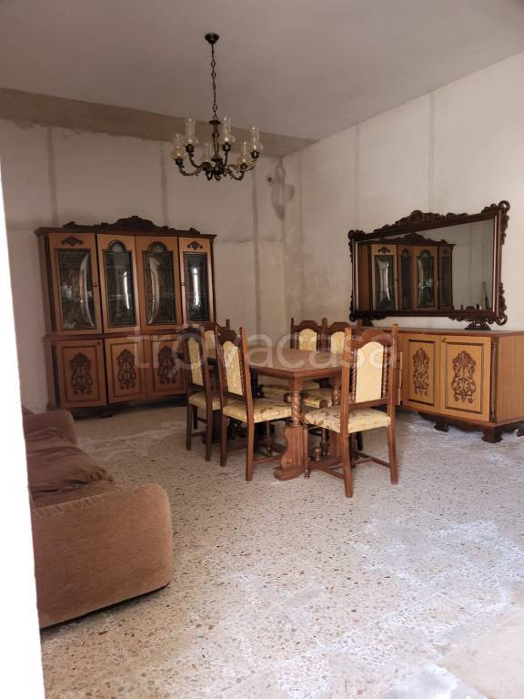 casa indipendente in vendita a Valderice