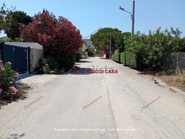 casa indipendente in vendita a Valderice