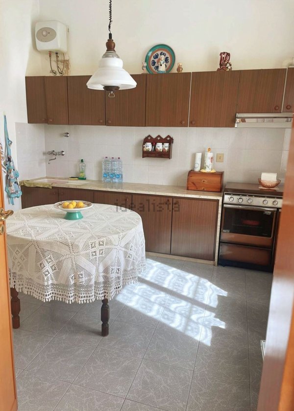 casa indipendente in vendita a Valderice