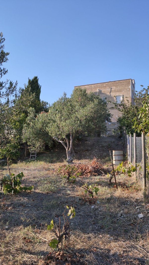 casa indipendente in vendita a Valderice