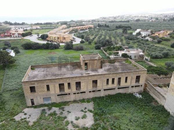 casa indipendente in vendita a Valderice