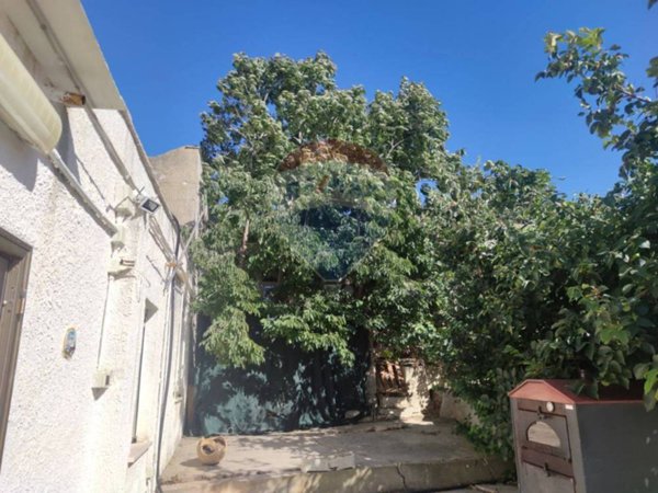 casa indipendente in vendita a Valderice