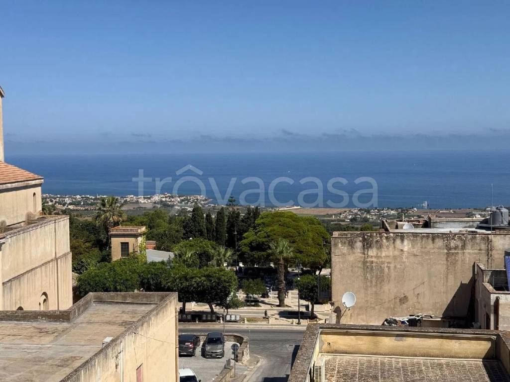 casa indipendente in vendita a Valderice