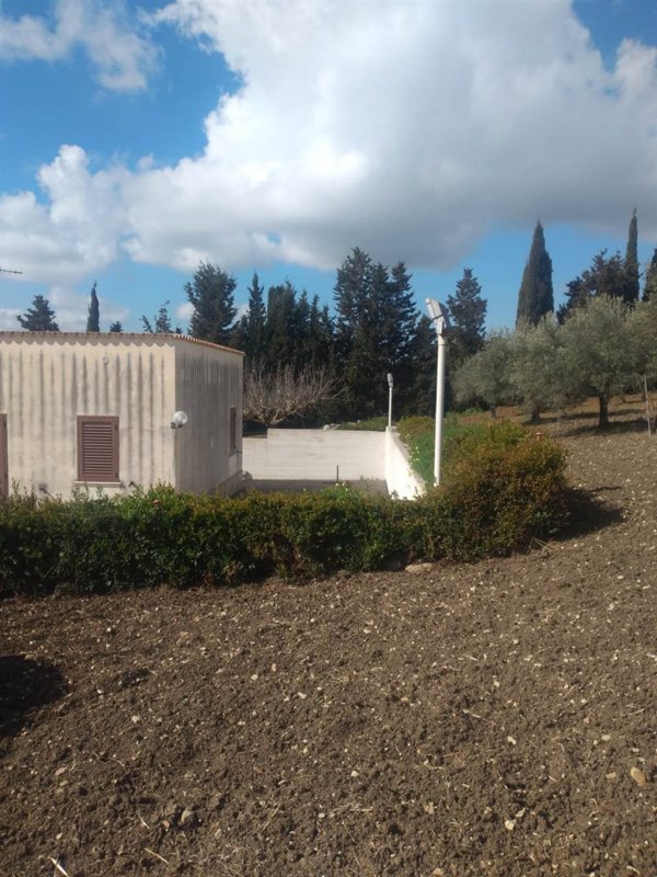 casa indipendente in vendita a Valderice in zona Casalbianco