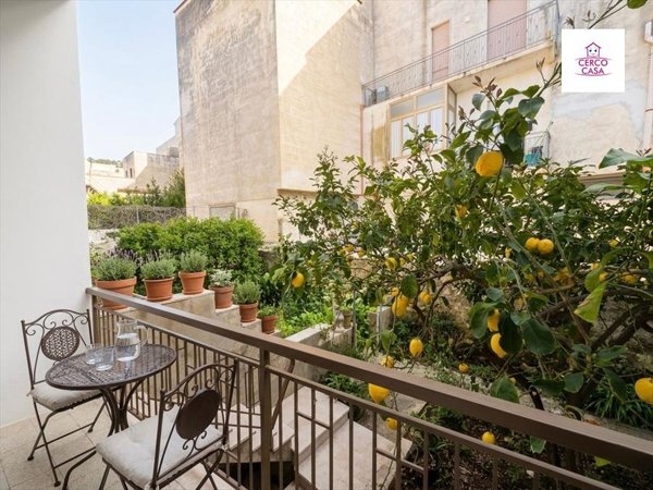 casa indipendente in vendita a Valderice