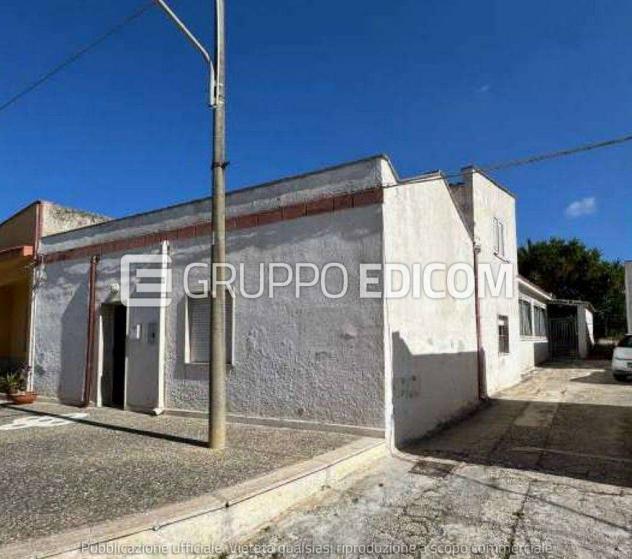 casa indipendente in vendita a Valderice in zona Crocci