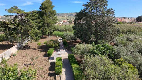 casa indipendente in vendita a Valderice in zona Crocci