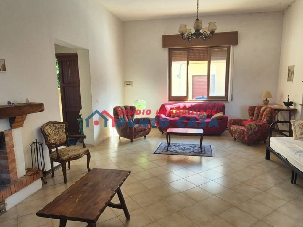 casa indipendente in vendita a Valderice