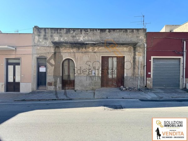 casa indipendente in vendita a Valderice