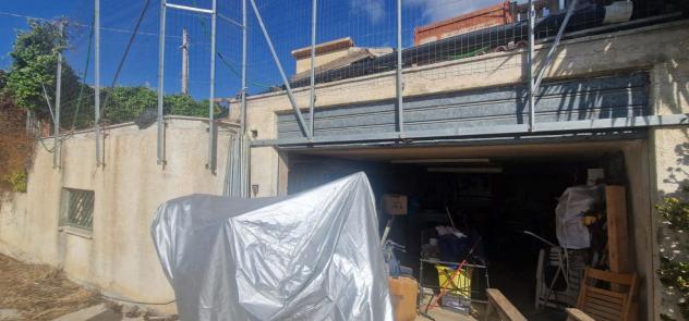 intera palazzina in vendita a Valderice
