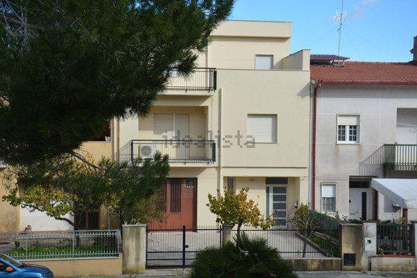 casa indipendente in vendita a Vita