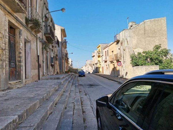 casa indipendente in vendita a Vita