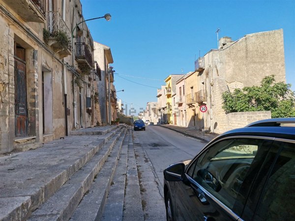 pentavano in vendita a Vita