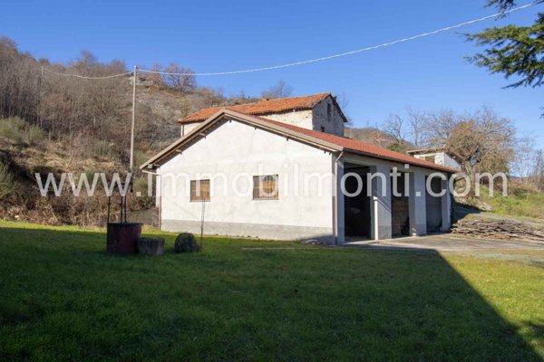 casa indipendente in vendita a Mombaldone