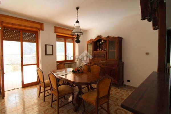 appartamento in vendita a Mombaldone