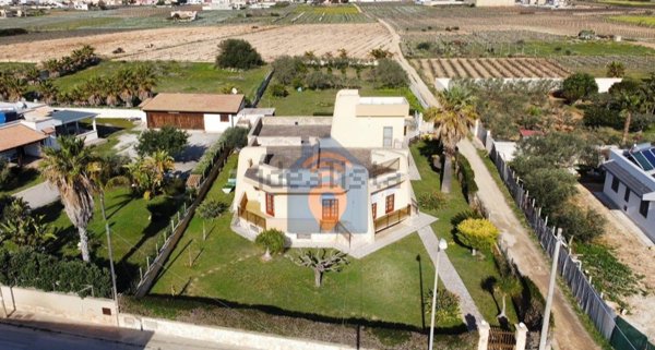 casa indipendente in vendita a Petrosino