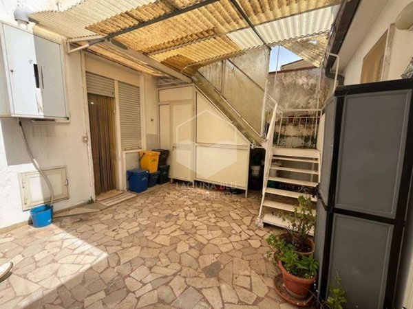 casa indipendente in vendita a Petrosino